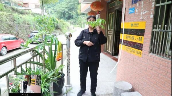 波兰的浙江姑娘在云端“吃上了”奶奶做的年饭，“这就是家的味道！”