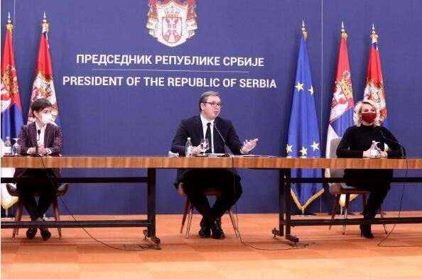 武契奇：塞方高度信任中国疫苗 自豪成为首个接种的欧洲国家