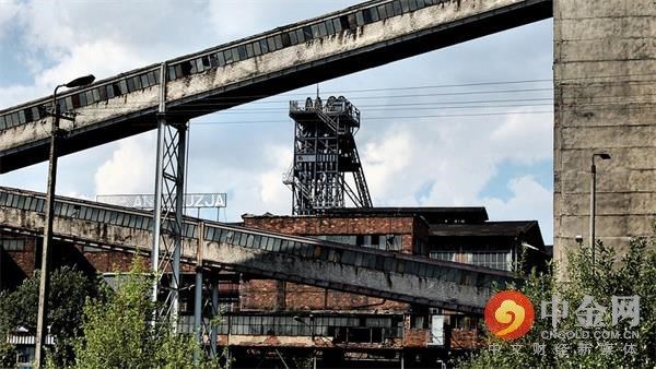 波兰总理：波兰将宣布新的抑制通胀的一揽子计划