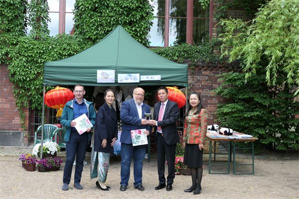 波兰弗罗茨瓦夫孔子学院举办“中国日”活动