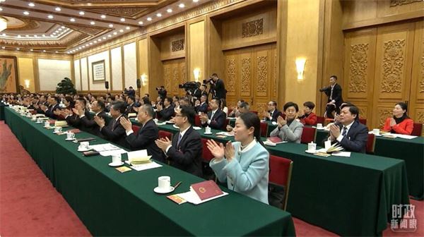 时政新闻眼丨发展新质生产力，习近平为何强调“因地制宜”四个字？