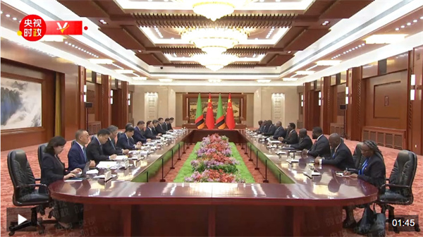 独家视频丨习近平会见赞比亚总统：坦赞铁路市场化激活合作文件签署意义重大