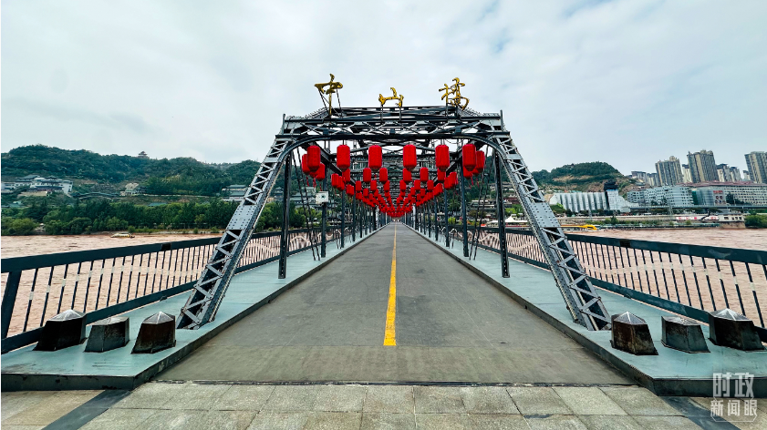 时政新闻眼丨如何唱好新时代“黄河大合唱”，习近平在这场座谈会上作出指引