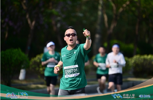 Hengqin in Lens | Sweat, speed, and smiles: best pics from Hengqin Marathon
