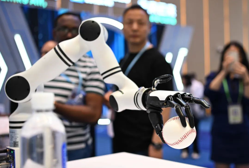 朋友圈越来越大，广交会透露外贸三个信号