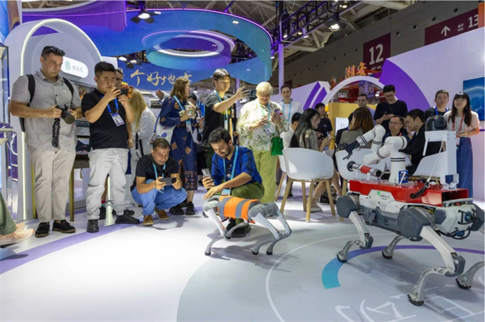 打造有温度的贸易场域 文博会迈向“国际文化产业头部展”