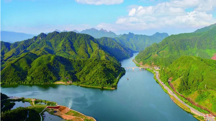 县镇村热度拉满，广东正在上演……