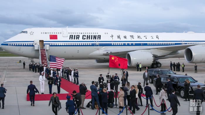 时政新闻眼丨习近平抵达华盛顿，高规格礼遇开启访美序幕