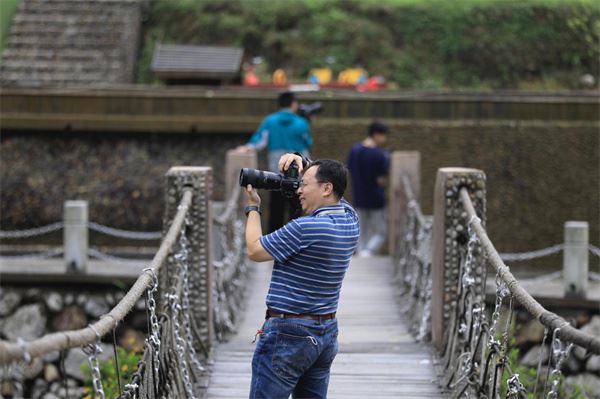 国际知名摄影师走进广元利州_深入感受“女皇故里”魅力 国际知名摄影师走进广元利州_深入感受“女皇故里”魅力