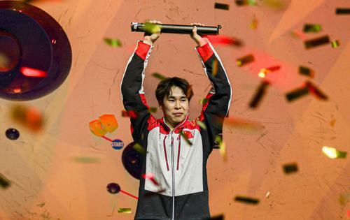 中国攀岩首位攀石世界冠军、“广州仔”潘愚非：勇敢追梦