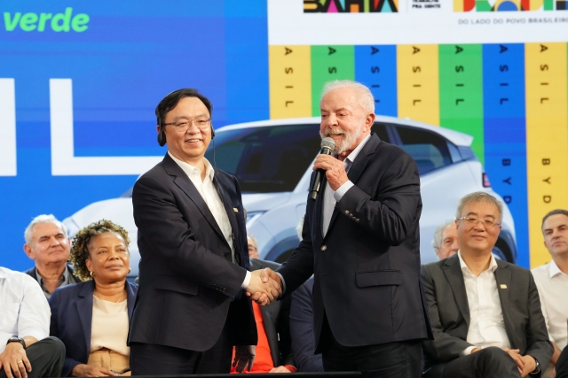 BYD reaches 14 million NEVs and presents milestone vehicle to Brazilian President