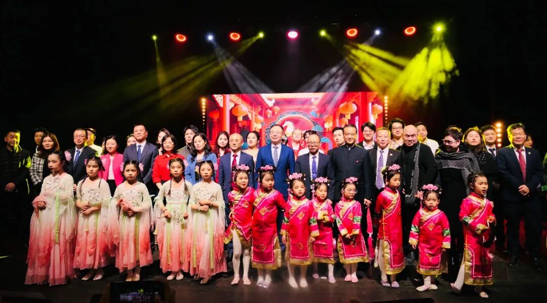 波兰华侨华人、中资企业联合举办2026年“迎新年·贺新春”文艺汇演